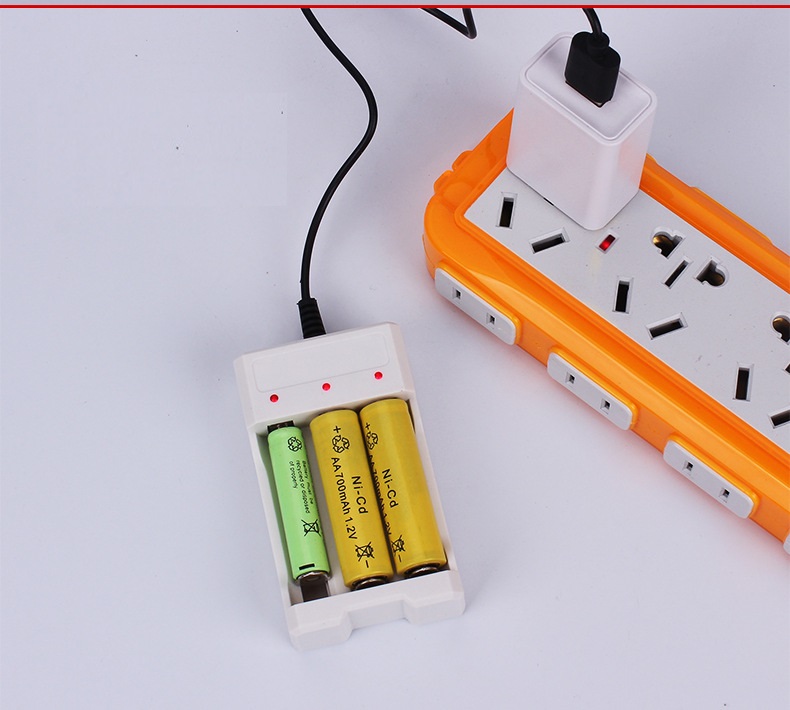 Bộ Sạc Pin Đa Năng 3 Khe ( HĐ )