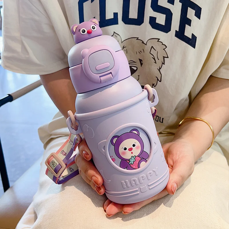 Bình nước giữ nhiệt có dây đeo chéo cực dễ thương 520ml