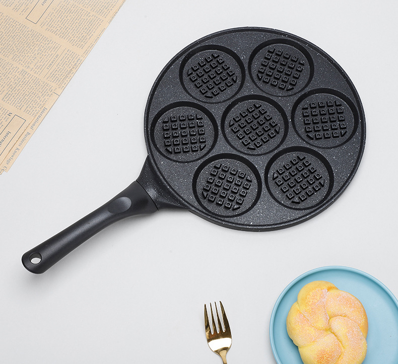 Chảo chống dính làm bánh waffle