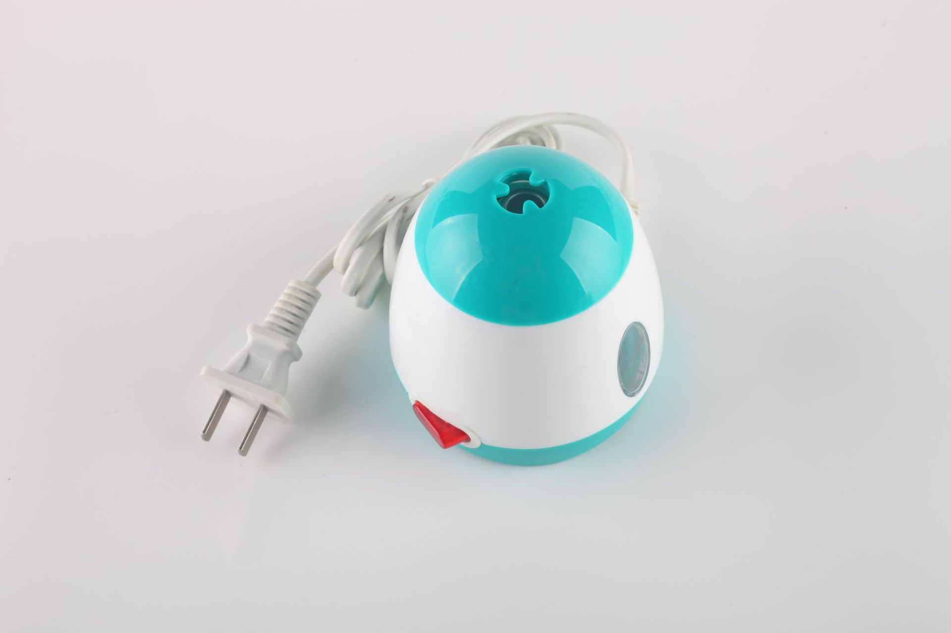 Máy đuổi muỗi xông tinh dầu