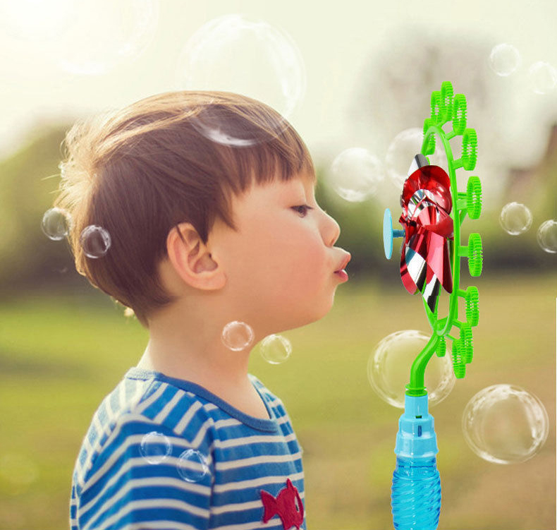 Đồ chơi tạo bong bóng hình cối xoay gió cho bé