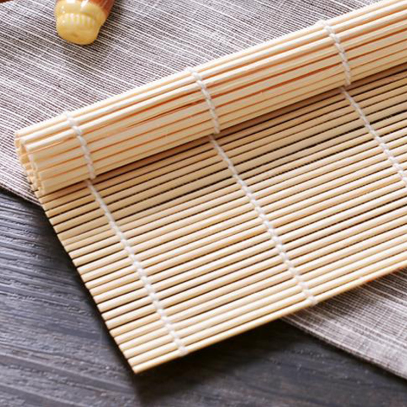 Dụng cụ cuộn sushi bằng gỗ