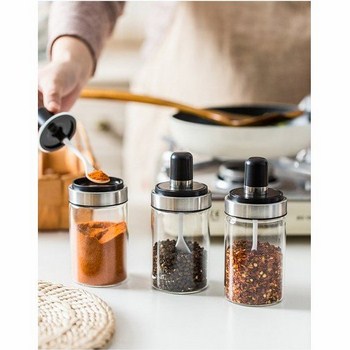 Hộp đụng gia vi có muỗng