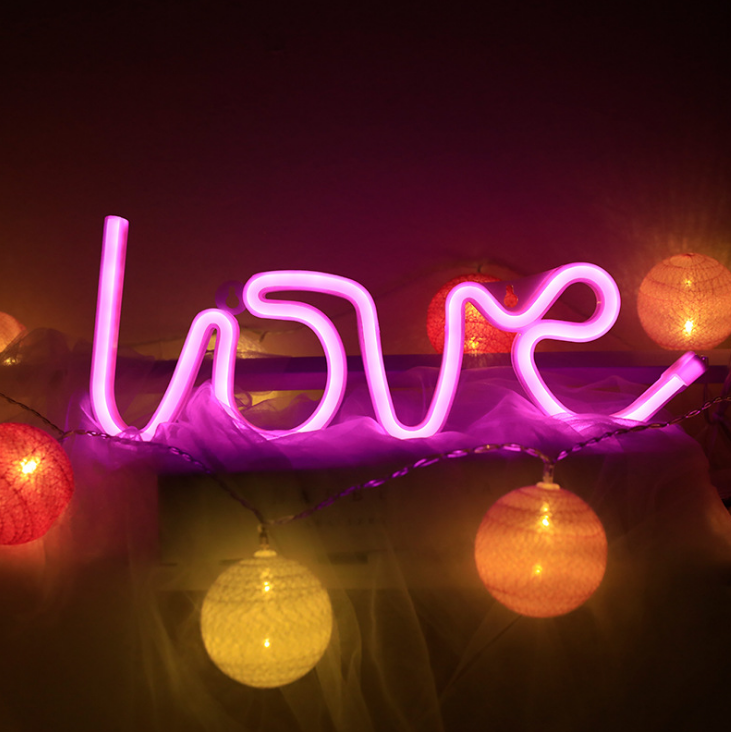 Đèn led LOVE 