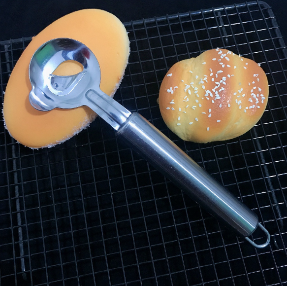 Dụng cụ gọt mì