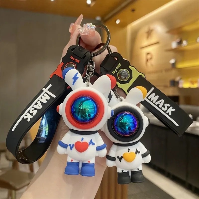 Móc khoá phi hành giá hình thỏ