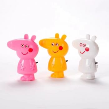 Đèn ngủ cắm điện hình Peppa Pig