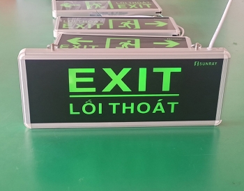 Combo 2 Lối Thoát Hiểm Exit Có Đèn 18x35cm