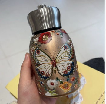 Bình giữ nhiệt họa tiết vườn hoa mùa hạ