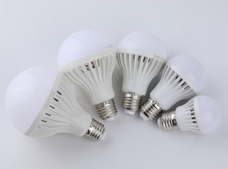 Đèn Cảm Ứng Tiết Kiệm Năng Lượng 10W