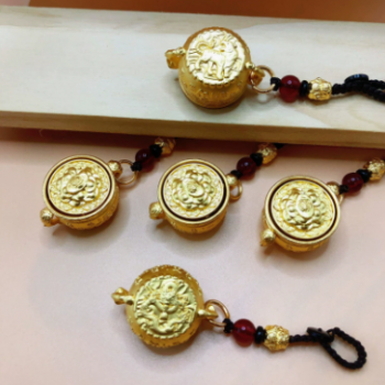 Móc Khóa Hình Cung Hoàng Đạo Trang Trí Tết