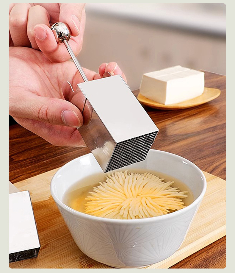 Dụng Cụ Cắt Đậu Phụ Hình Hoa Cúc